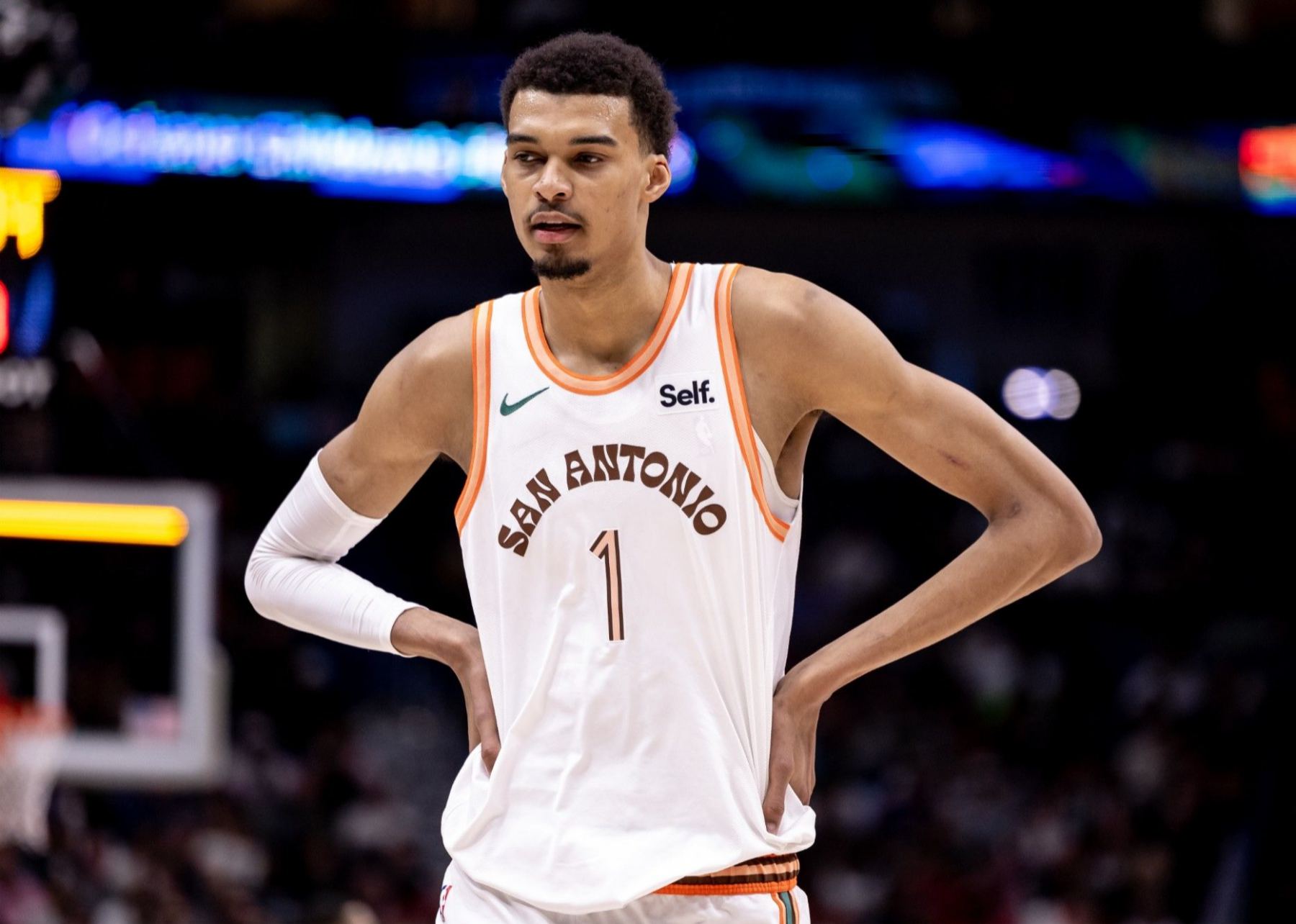 Wenban: The pace of competition is very fast now, and my opponents double-team me much faster than before.