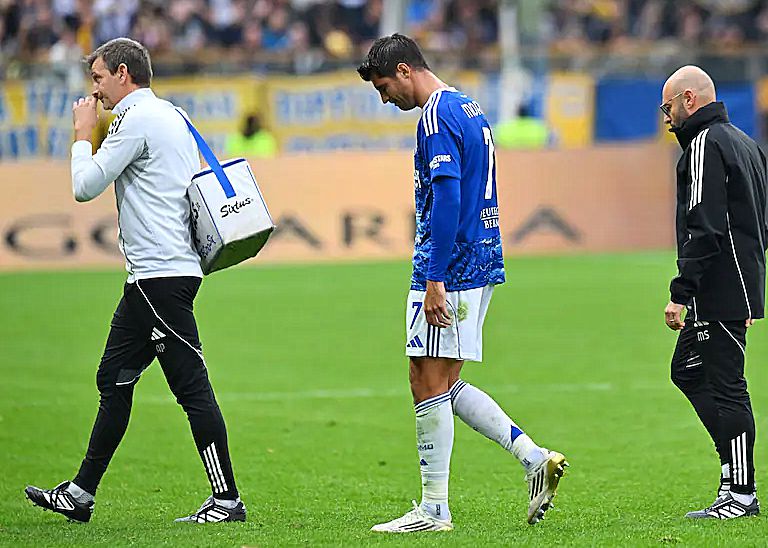 Morata was injured in last night's game and retired. He has scored 0 goals so far this season and was not selected for the national team.